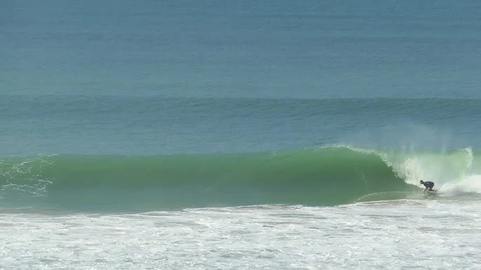 Surf en la costa de Conil de la Frontera