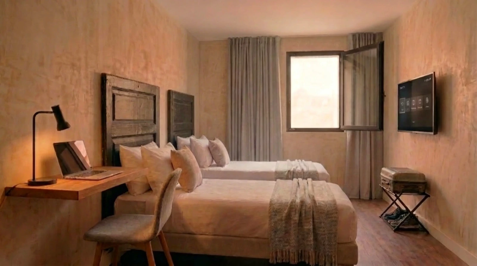 Habitación del Hotel San Vicente en el centro de Conil